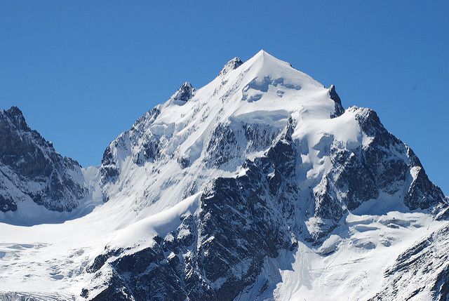 スイス・アルプスの名峰７選！ハイキングや登山で絶景を崇めよう！