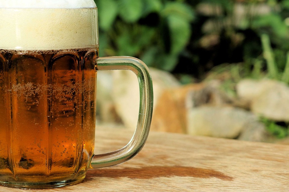 ドイツ旅行ならシュパーテン醸造所で本場ラガービール試飲に挑戦！濃厚ラガーに喉潤して