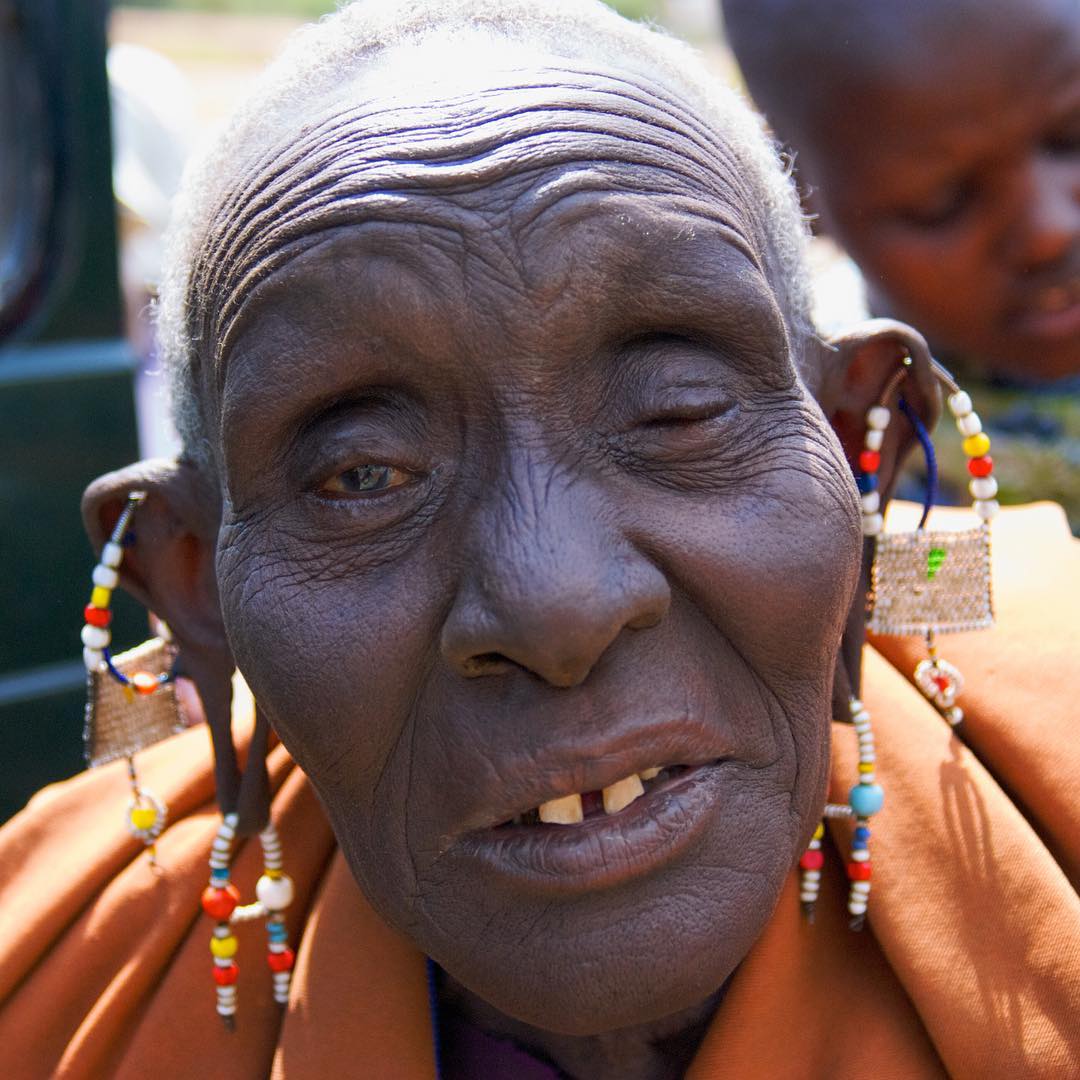 タンザニア旅行で行くべき「ンゴロンゴロ」！旅行野生動物の守護部族、マサイ族も！