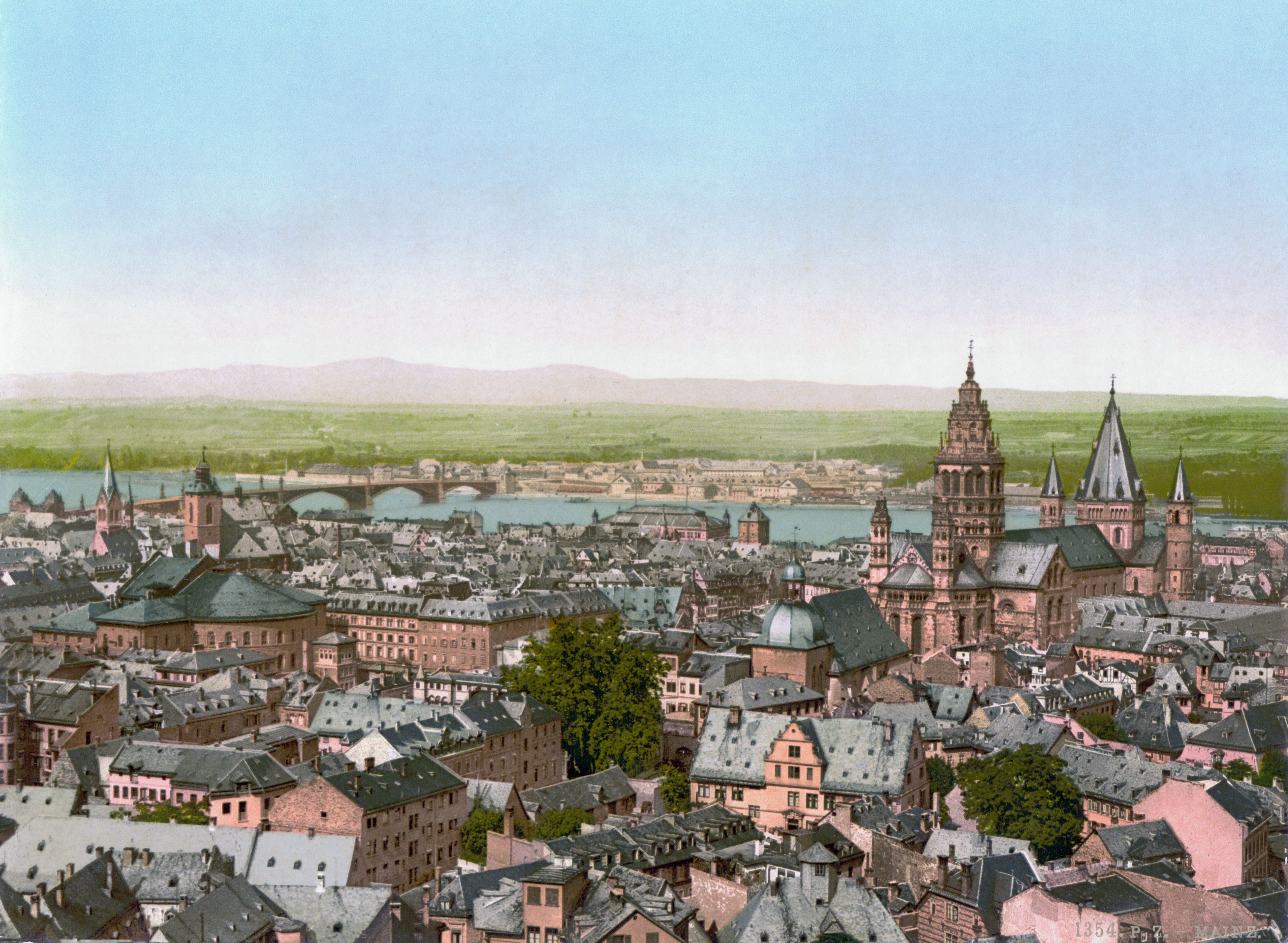 ドイツのマインツ＆リューデスハイム観光！～グーテンベルク生誕地とワイン醸造の町へ～