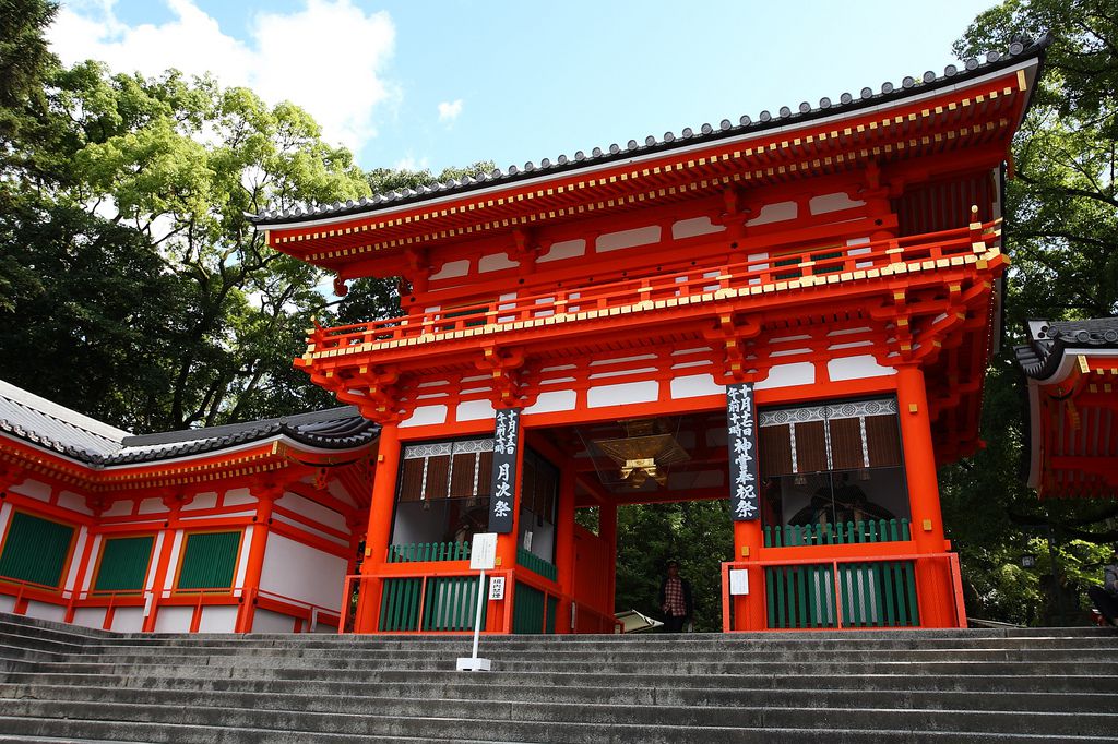 京都祇園の見どころまとめ！八坂神社からグルメ情報まで一挙にご紹介
