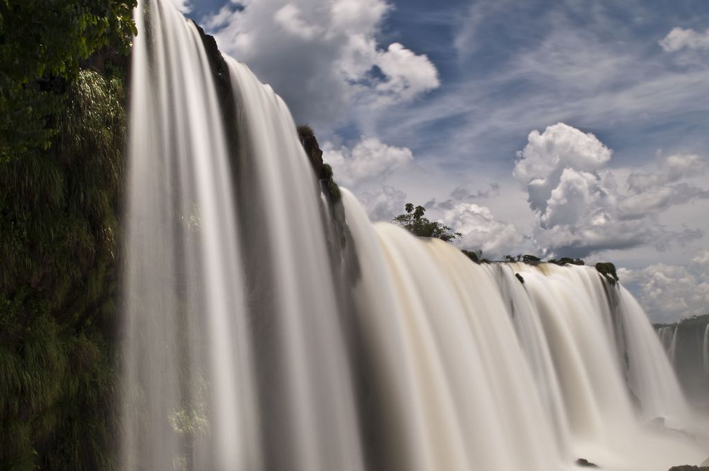 ブラジルからイグアスの滝を見よう！見どころ＆おすすめ観光スポット完全ガイド！