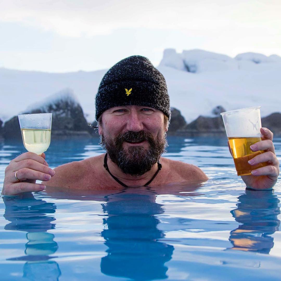 火山の国アイスランド旅行でおすすめな温泉３選！間欠泉や天然露天風呂も