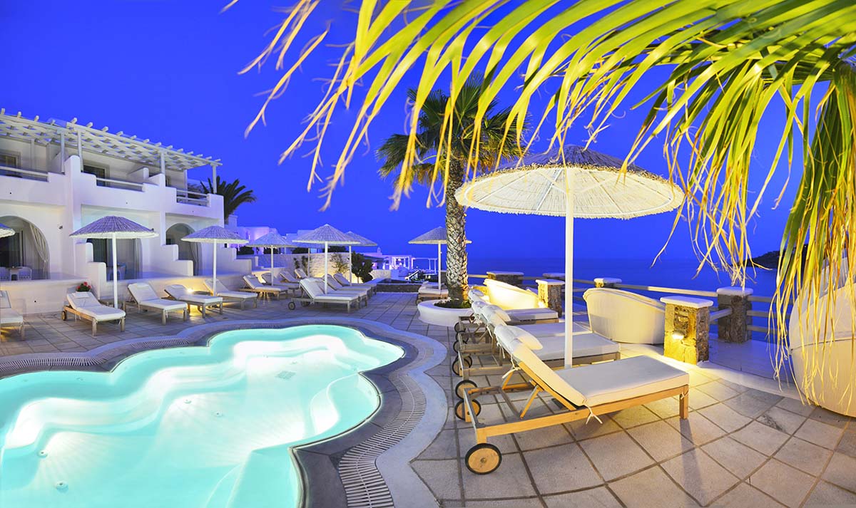 エーゲ海ギリシャ・ミコノス島の極上ホテル「プラティスヤロス・ビーチ」大特集