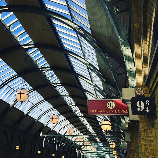 ロンドン観光で行くべき！ハリーポッターのロケ地「キングス・クロス駅」特集
