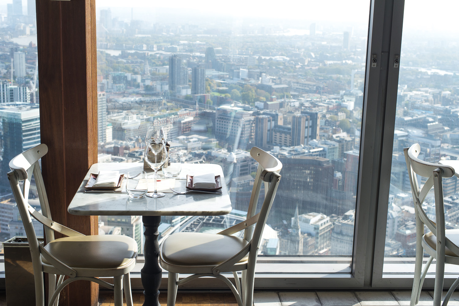 ロンドン高層ビルヘロン・タワーDUCK & WAFFLEが大人気！朝食やブランチもおいしい！