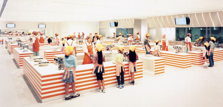 横浜・カップヌードルミュージアムで人気のマイカップヌードルファクトリーとは？