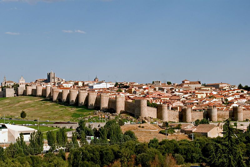 スペインの世界遺産！アビラ旧市街の市壁と、教会群おすすめ観光スポット８選