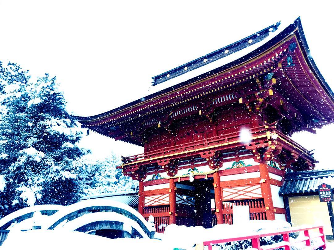 そうだ南宮大社に行こう！岐阜県の山奥にひっそりと佇む朱色の御社の魅力