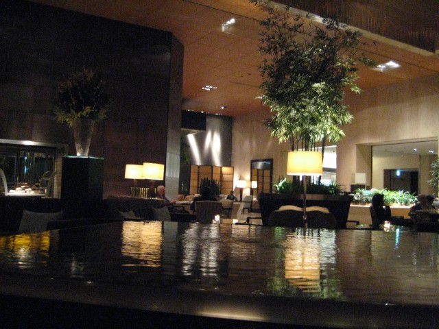 東京ディズニーシーや帝国ホテルのおすすめラウンジ＆バー５選！極上空間でお酒やハイティーを