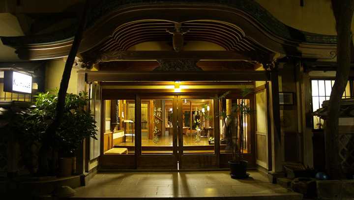 元老舗旅館・有形文化財の「ケイズハウス伊東温泉」に泊まりたい！リーズナブルに和体験