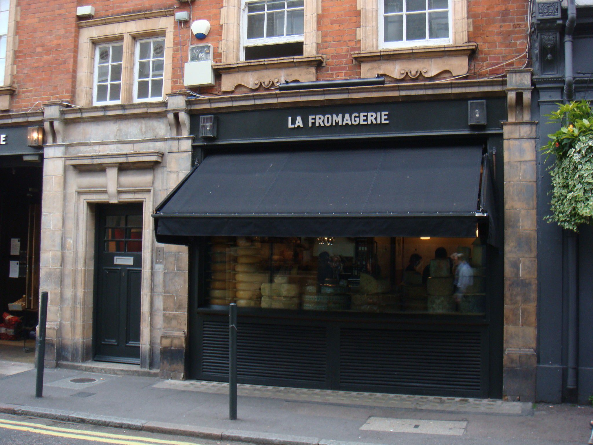 ロンドン土産にチーズ専門店La Fromagerieがおススメ！朝食やジャムもおいしい！