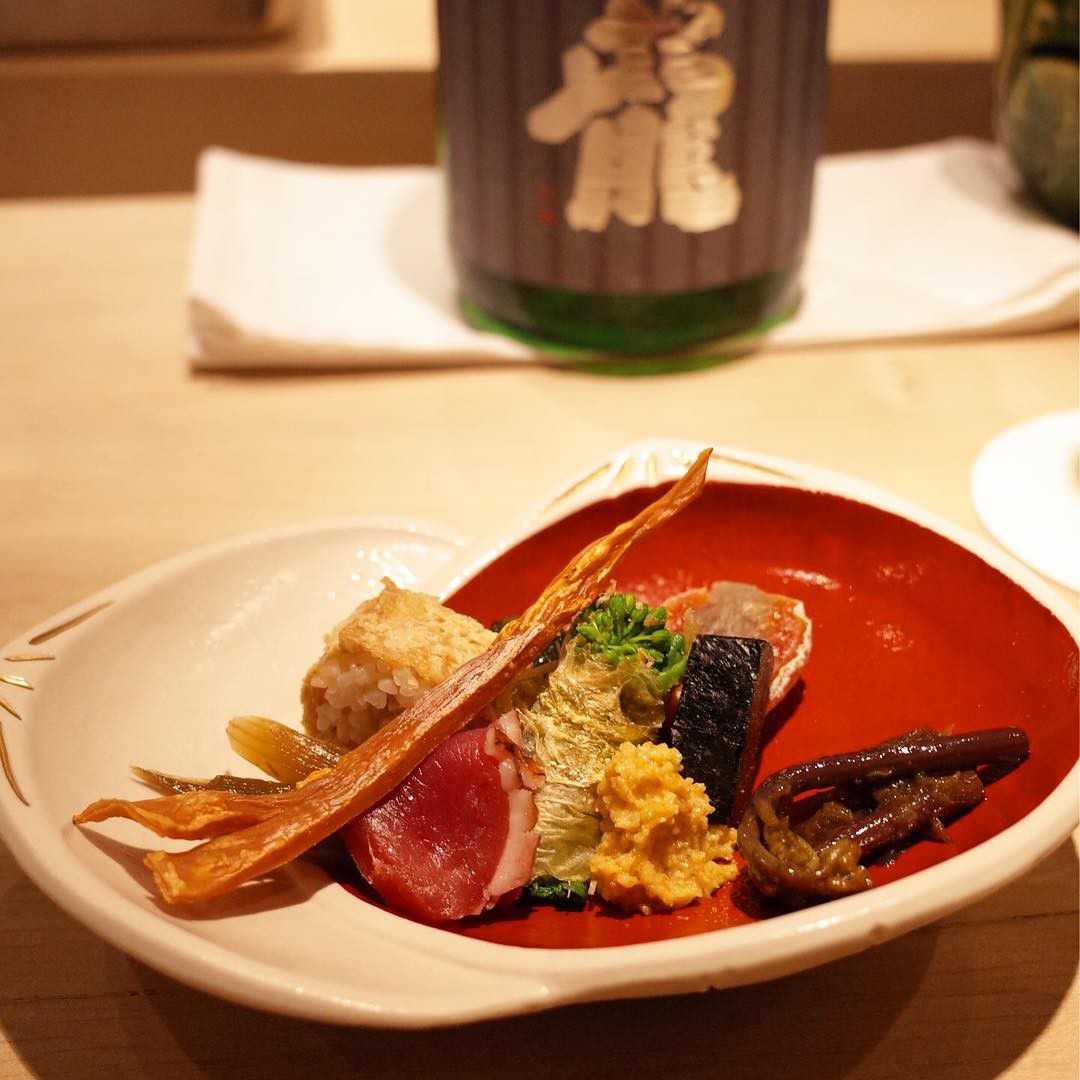 東京都文京区湯島の日本料理屋「くろぎ」まとめ！ミシュランの星を獲得した食べる芸術に出会える店へ