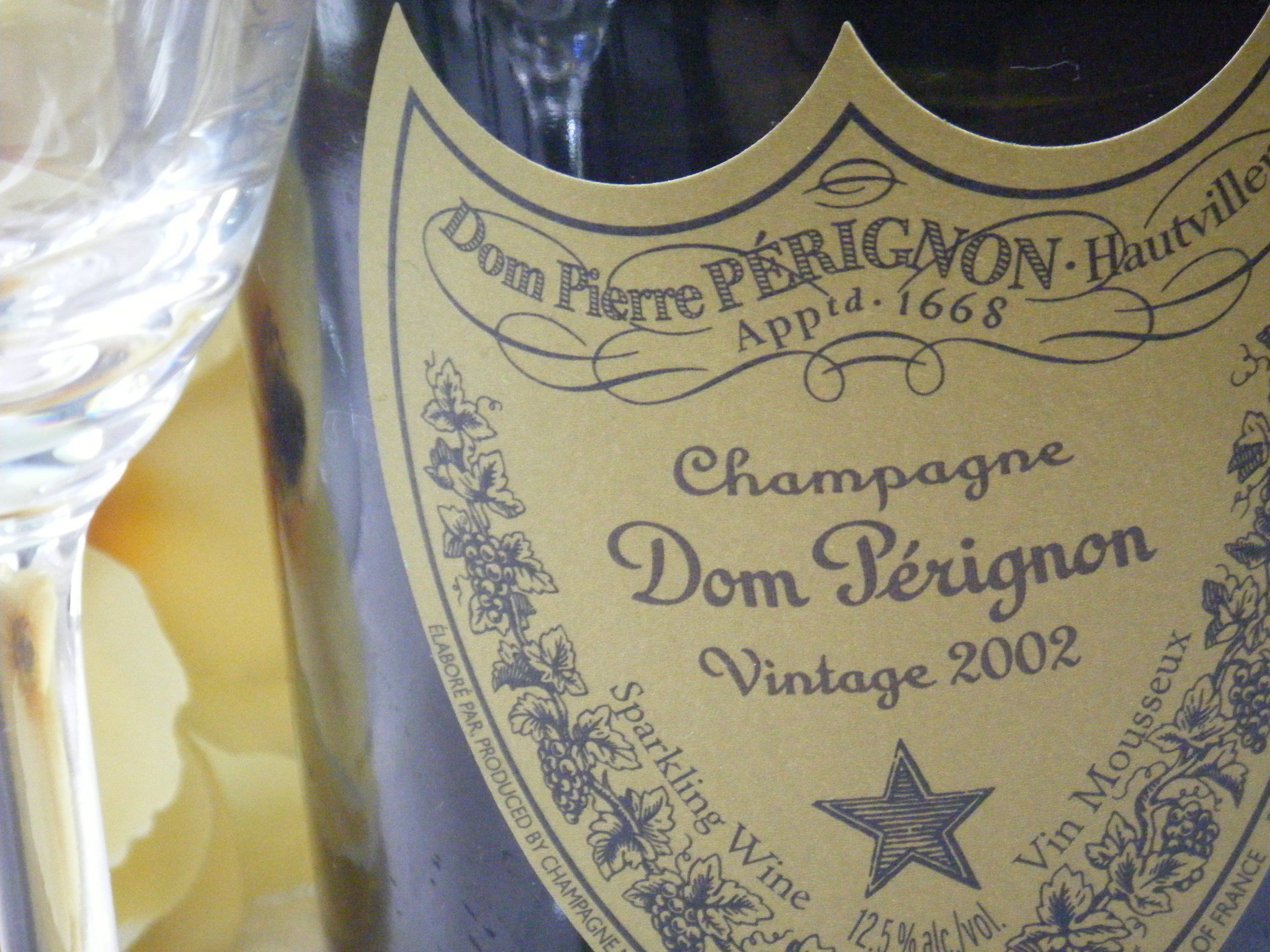 フランス・ドンペリワイナリーの聖地シャンパーニュ地方旅プラン！シャンパンの秘密に迫る　