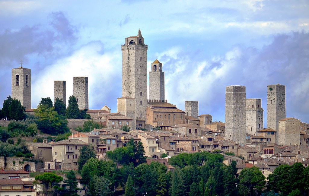 イタリア・トスカーナの世界遺産！「美しき塔の町」サン・ジミニャーノとは