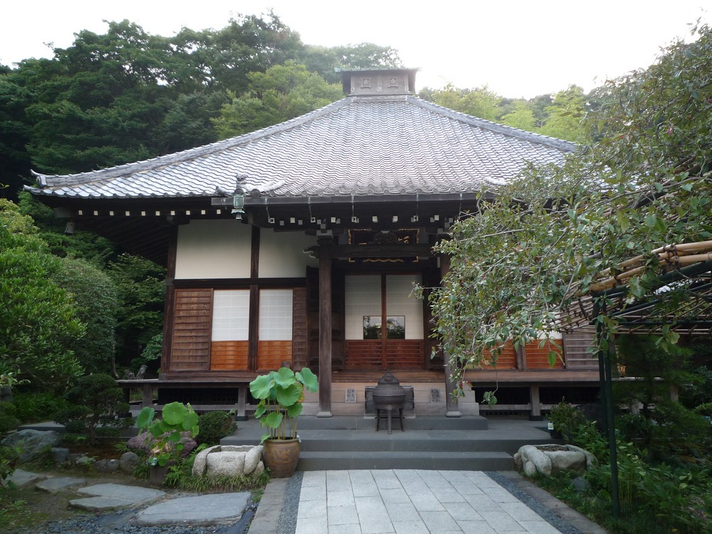 鎌倉のパワースポット「光則寺」の見どころ４選！四季を彩る花々が人気の観光スポット
