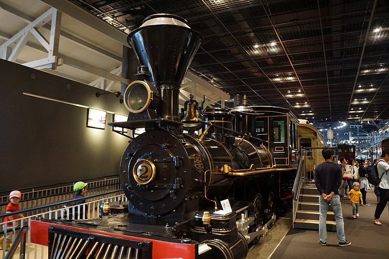 電車好き必見！鉄道博物館で巨大ジオラマと出会い、運転士になれる