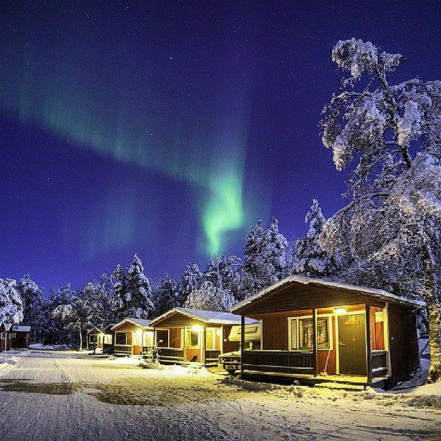 フィンランド・ラップランドで人気のオーロラ＆雪のホテルに泊まろう！犬ぞりやカヌーも！