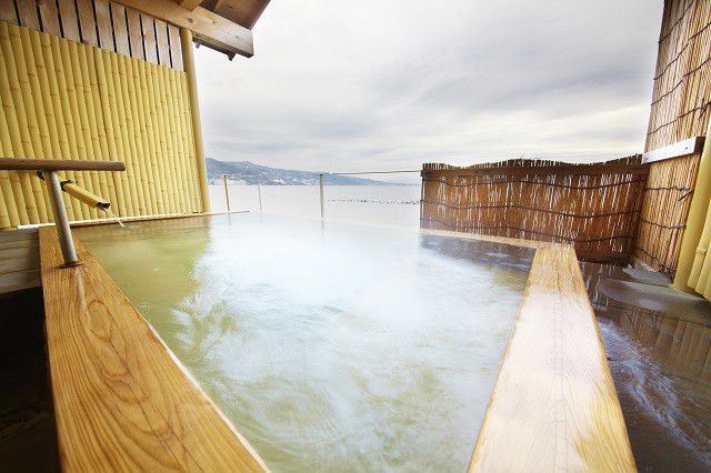 静岡・熱海の温泉「磯料理・海辺の湯の宿 平鶴」に行こう！自慢の露天風呂と料理に大満足