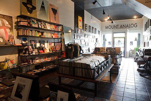 ロサンゼルスで買い物ならレコードや楽器も忘れずに！おすすめミュージックショップ３店舗