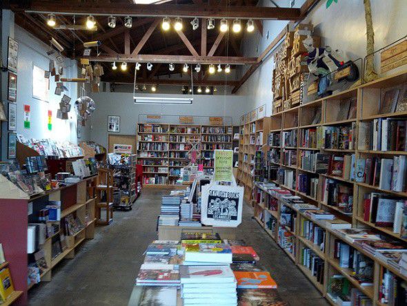 ロサンゼルス観光で行くべきおしゃれな本屋２店！アンティーク・ヴィンテージの本をチェック