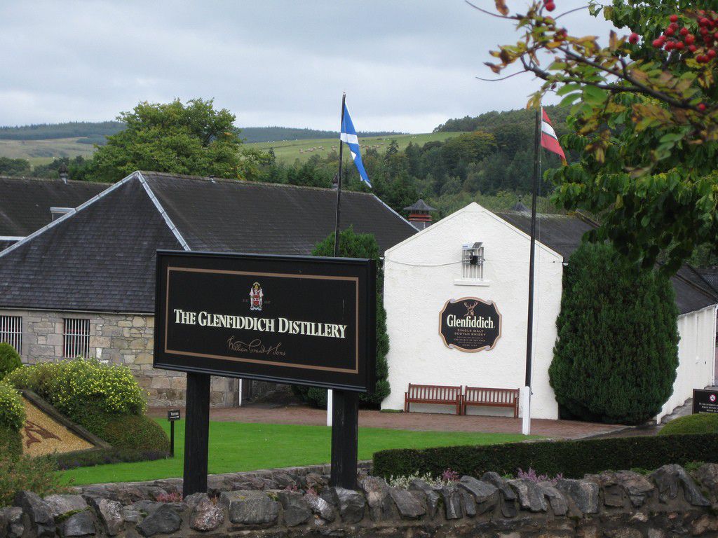 スコットランドウイスキー「グレンフィディック蒸留所」見学＆試飲ツアーが超おすすめ！