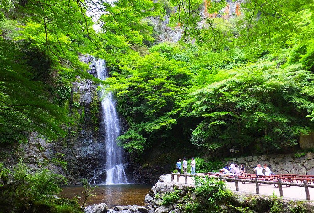 大阪・箕面滝の四季を楽しもう！美しき「日本の滝百選」の絶景特集