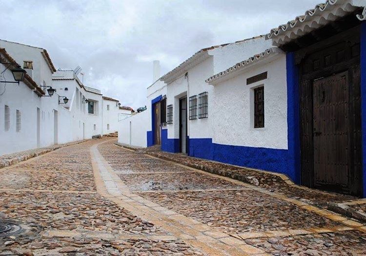 スペインで風車の絶景観光は必須！おすすめ風車3選を紹介♪