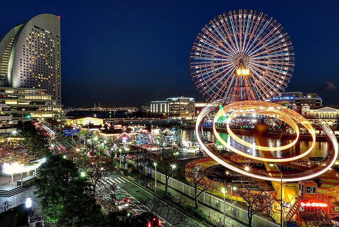 横浜コスモワールドでロマンチックデート！夜景デートで盛り上がろう