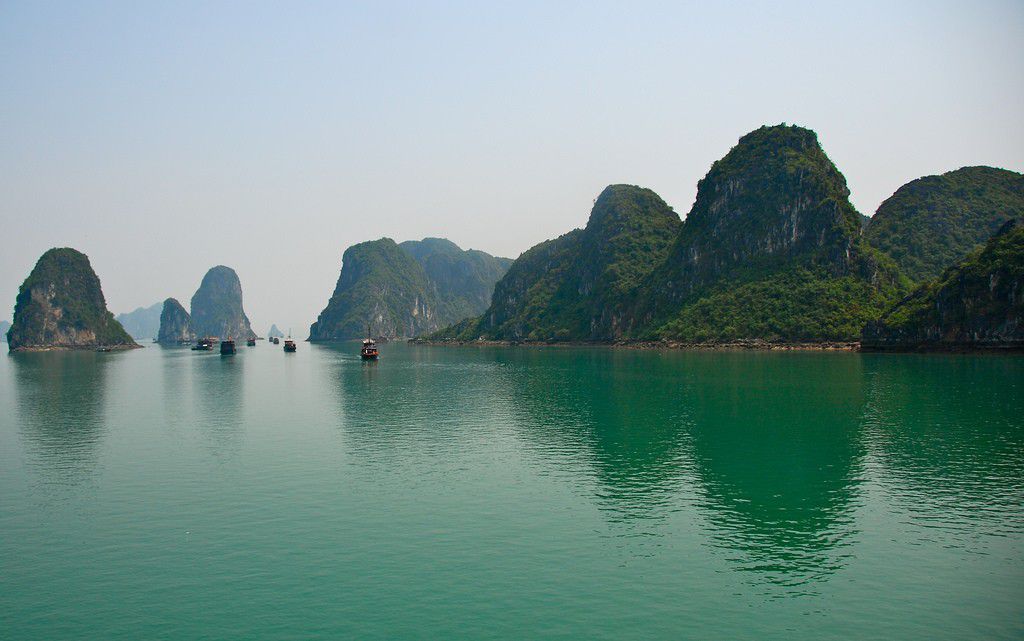 絶景！ベトナム旅行で行くべき世界遺産「ハロン湾」が幻想的で素敵すぎる