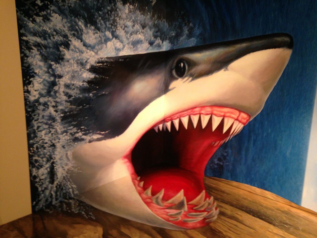 サメに食べられる!?  熱海トリックアート迷宮館でおもしろアートに遭遇！