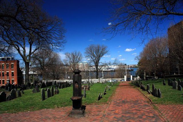 ボストン人気観光スポット特集！フリーダムトレイルの教会と墓地5選