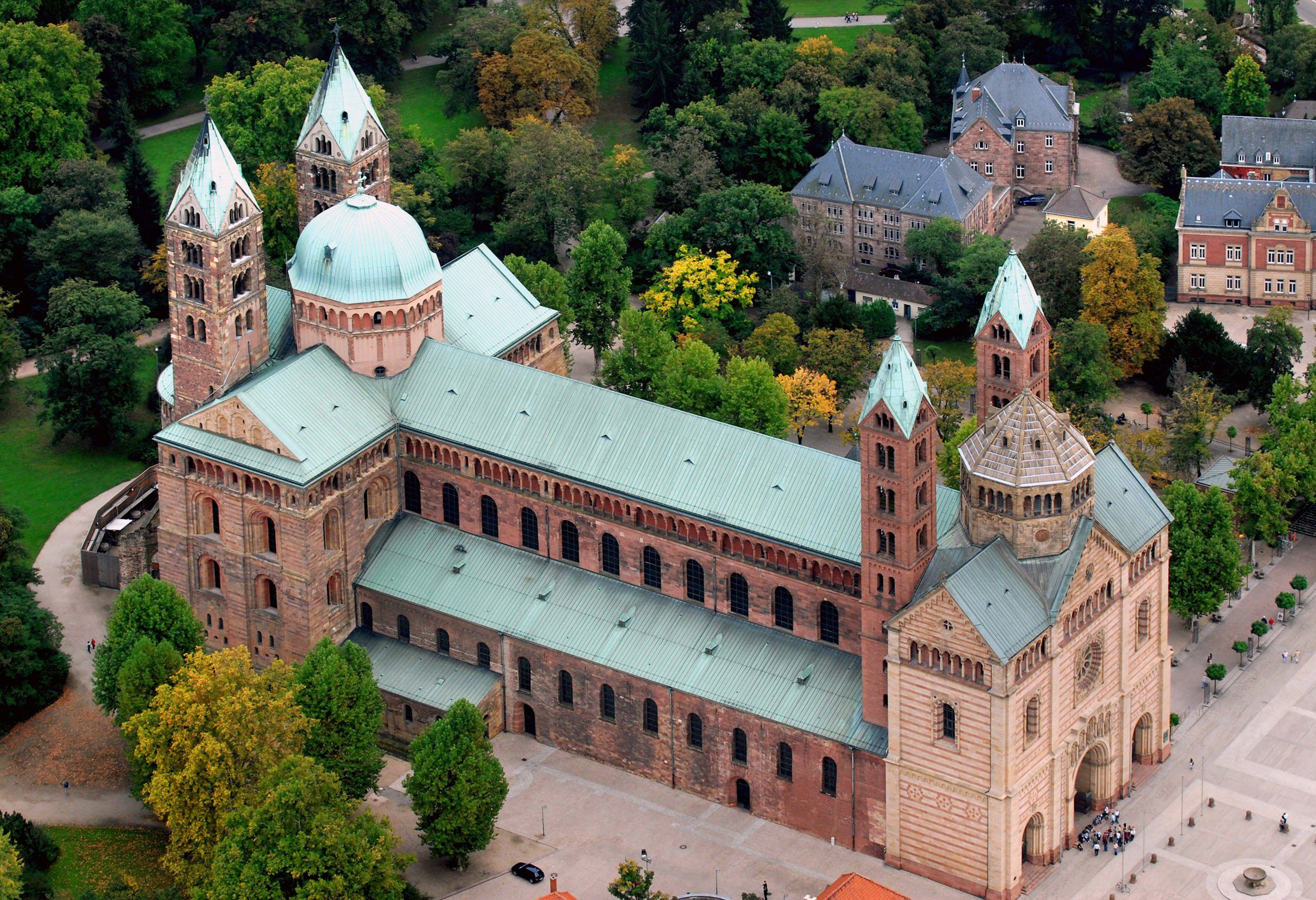 ドイツ・ハイデルベルク観光地おすすめ４選！お城に大学に博物館まで♪