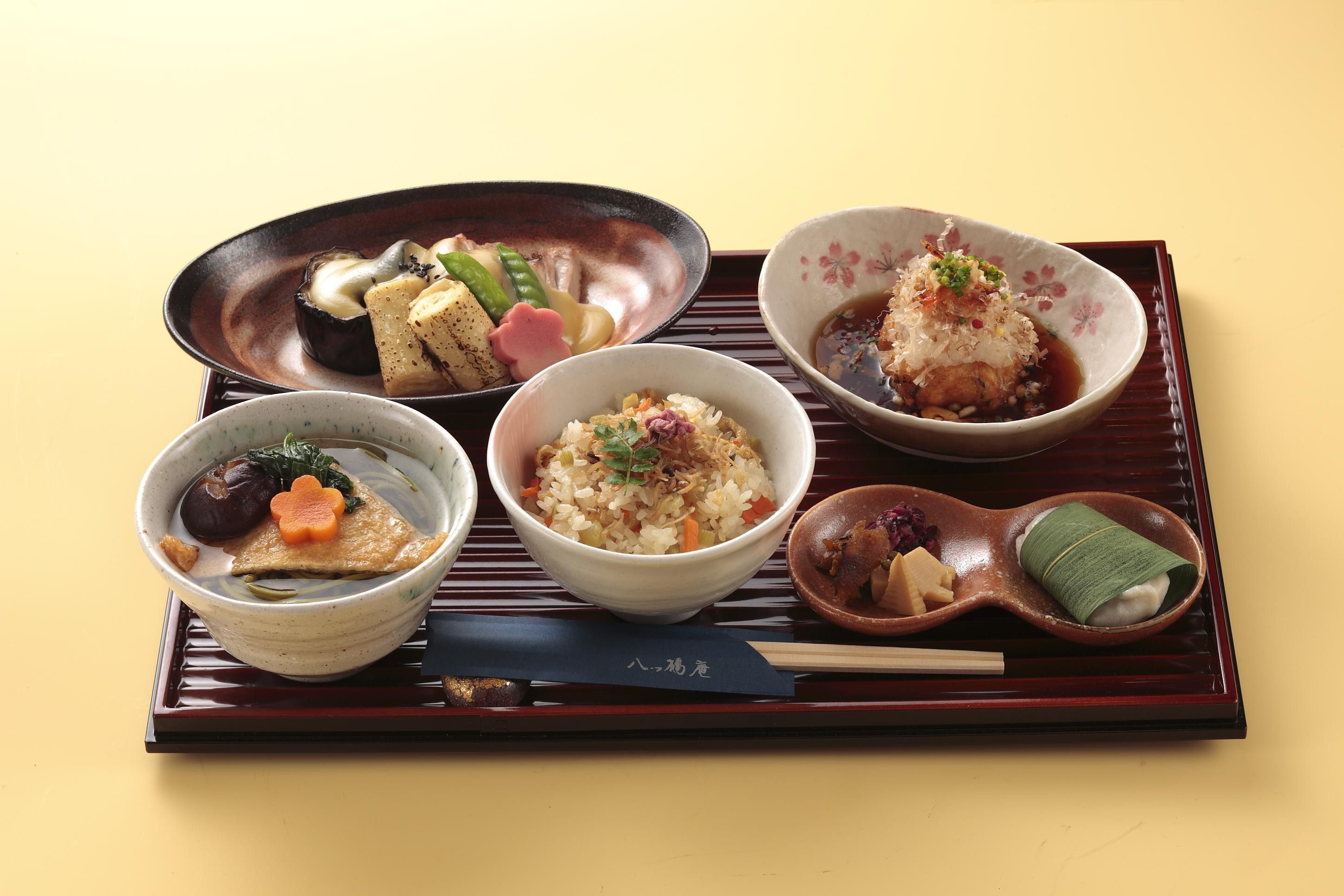京都「八つ橋庵 」で八つ橋＆豆腐を作ろう！体験教室＆食事処が大人気！
