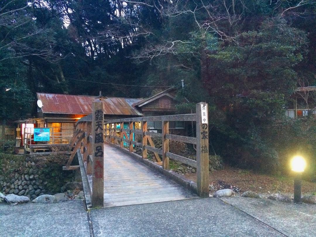 静岡の秘湯「大沢荘山の家」特集！露天風呂で森林浴しながら温泉を