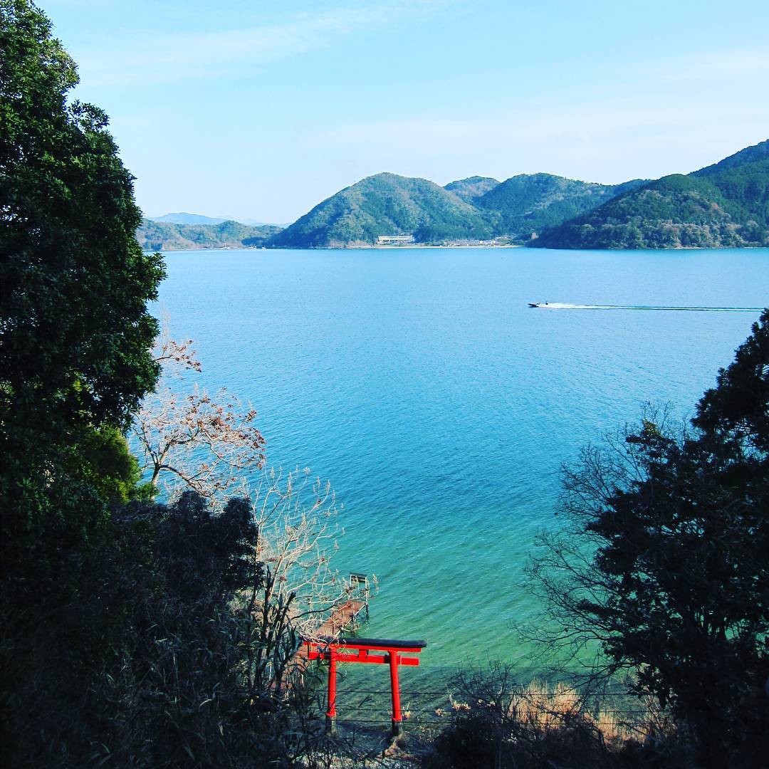 【日本国内・絶景】人気の秘境島3選！悪石島・青島・沖島の魅力大公開！