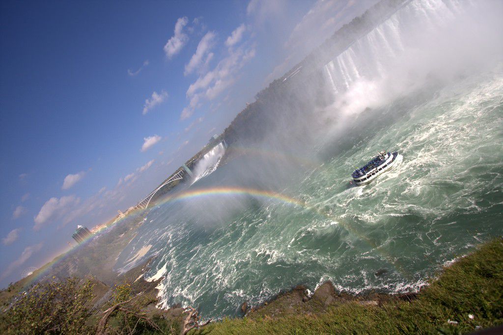 カナダ観光のハイライト！ナイアガラの滝を満喫するスポット5選！