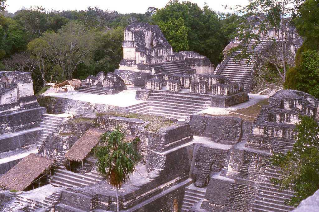 グアテマラ・マヤ文明遺跡ティカルの観光スポットまとめ！巨大宗教都市を探索しよう