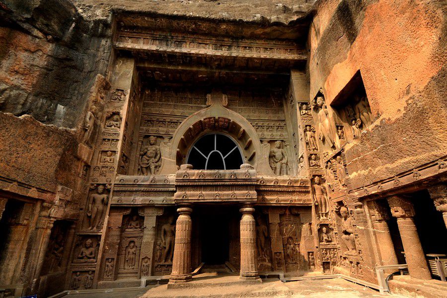 インド世界遺産アジャンタ石窟群の観光スポット特集！美しすぎる仏教遺跡からアナタは何を感じるか