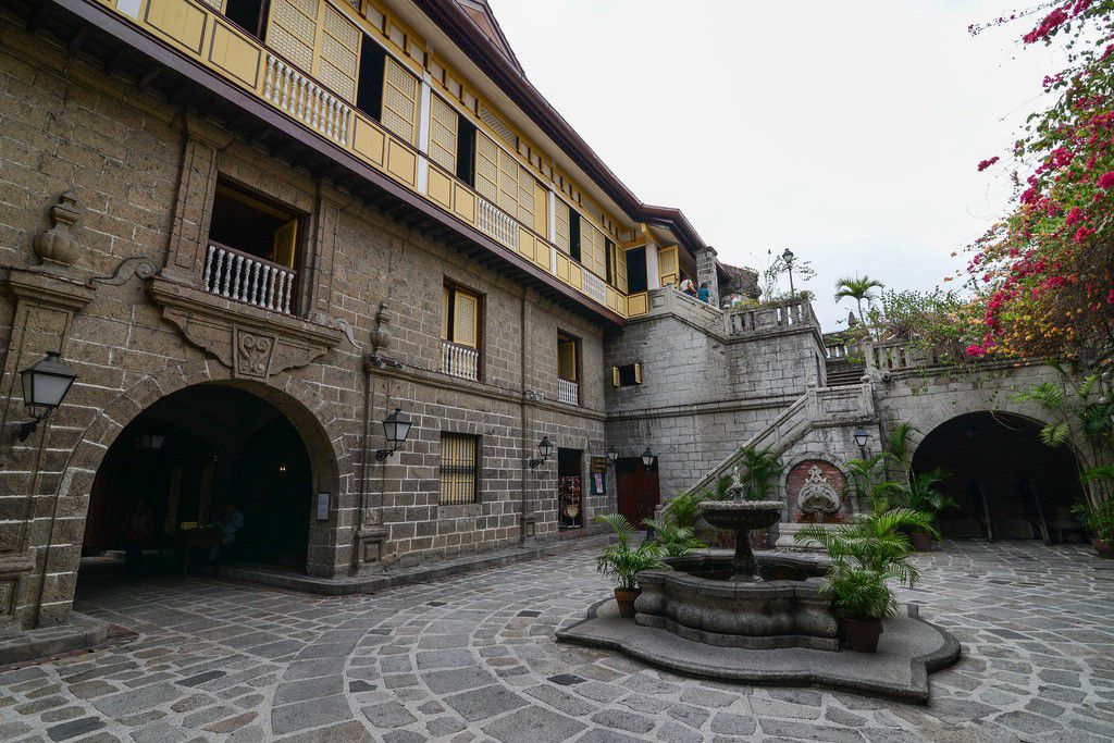 フィリピンの首都マニラのおすすめ観光スポット５選！近くて安くて気軽な海外！