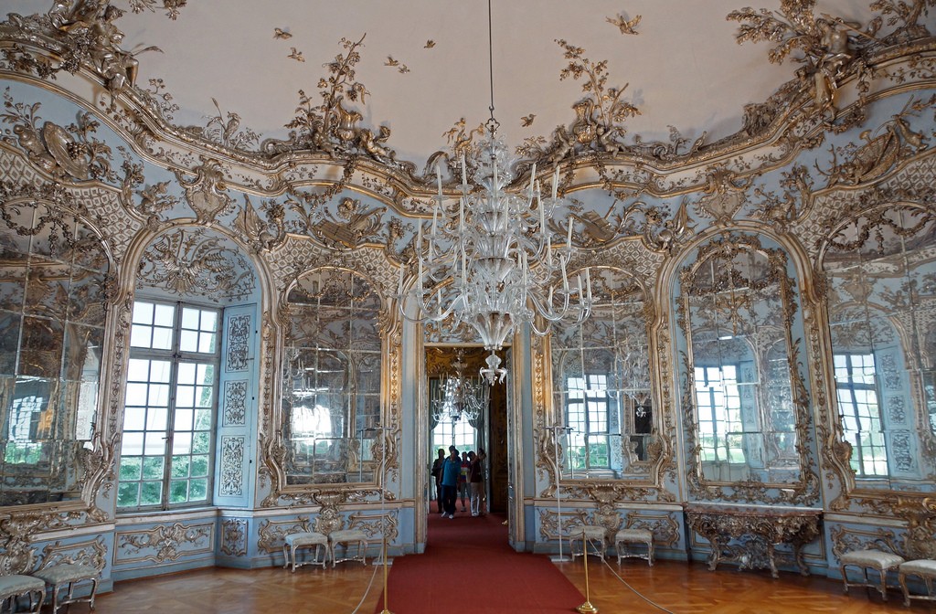 【ドイツ】ヴィッテルスバッハ家の栄華残る！華麗な宮殿へようこそ