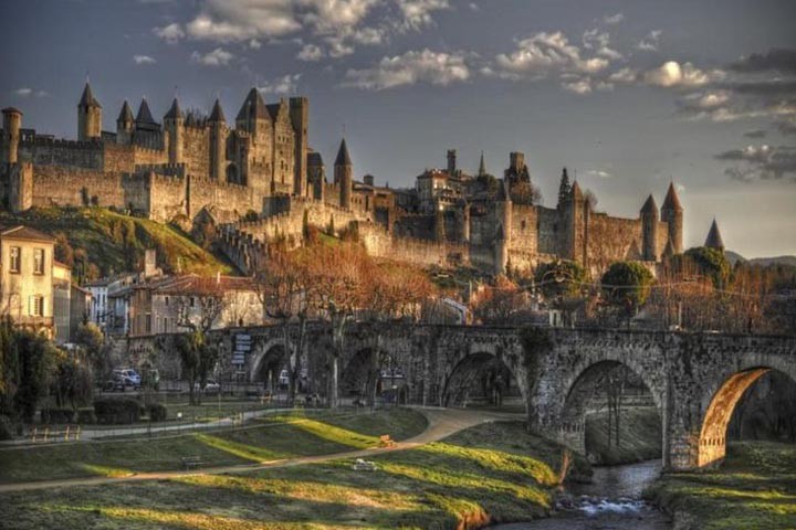 フランス大人気世界遺産カルカッソンヌ！ヨーロッパ最大の壮大な城塞都市
