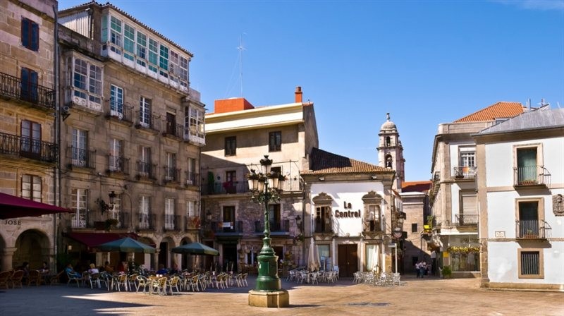 スペイン・カンタブリア「コミーリャス」への小旅行！ガウディゆかりの隠れた名所が目白押し