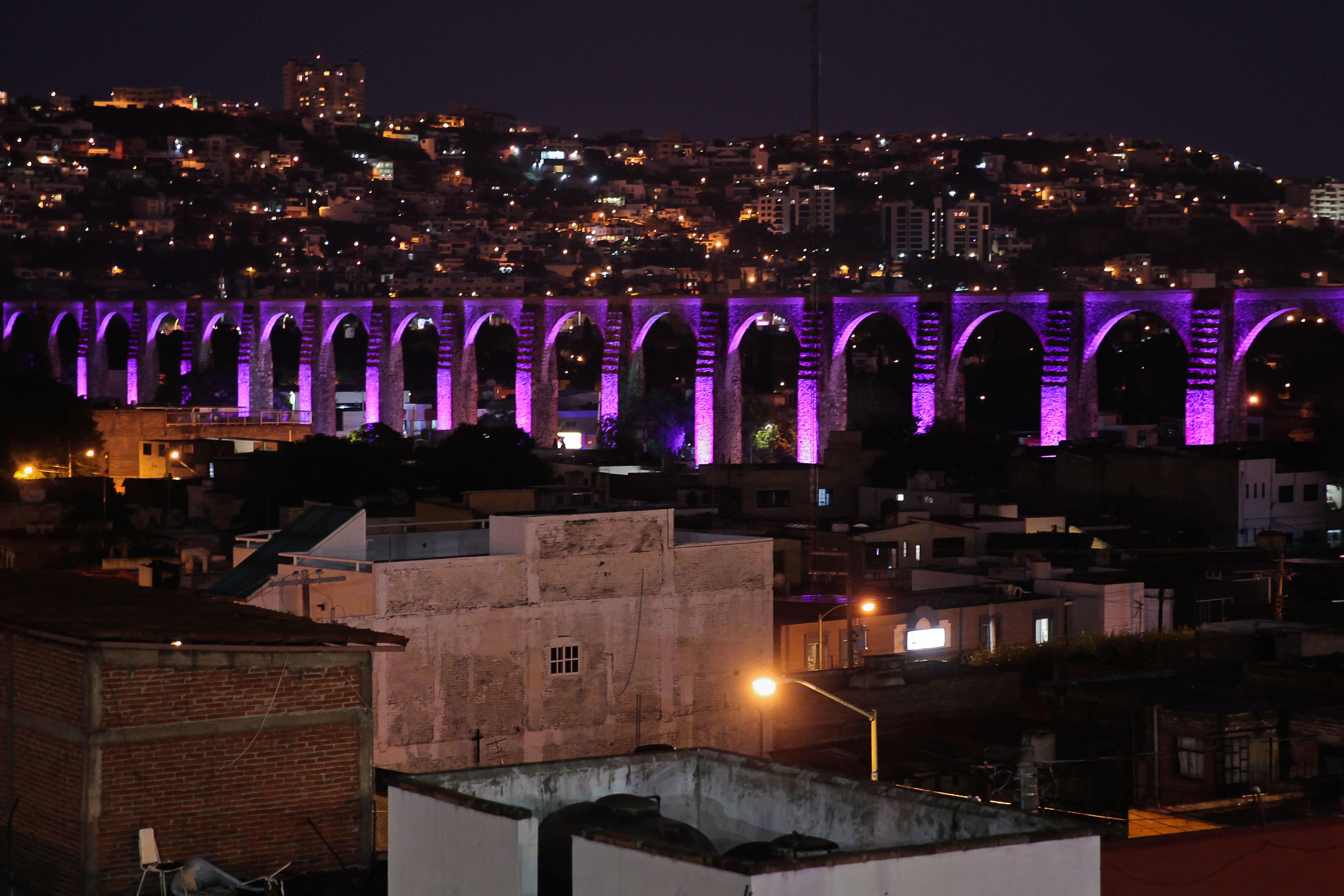 メキシコ世界遺産ケレタロ観光のハイライト！名物ローマ風水道橋を見物しよう