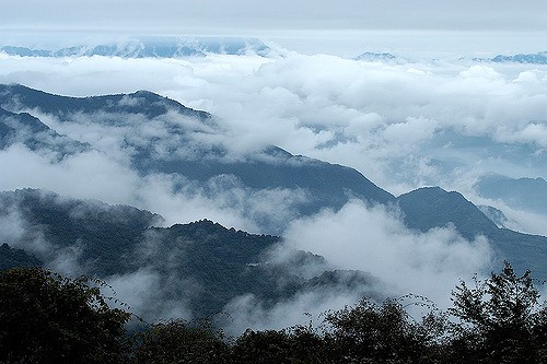 中国・四川の世界遺産「峨眉山・楽山大仏」の観光スポット特集！間近に迫る驚愕のスケール