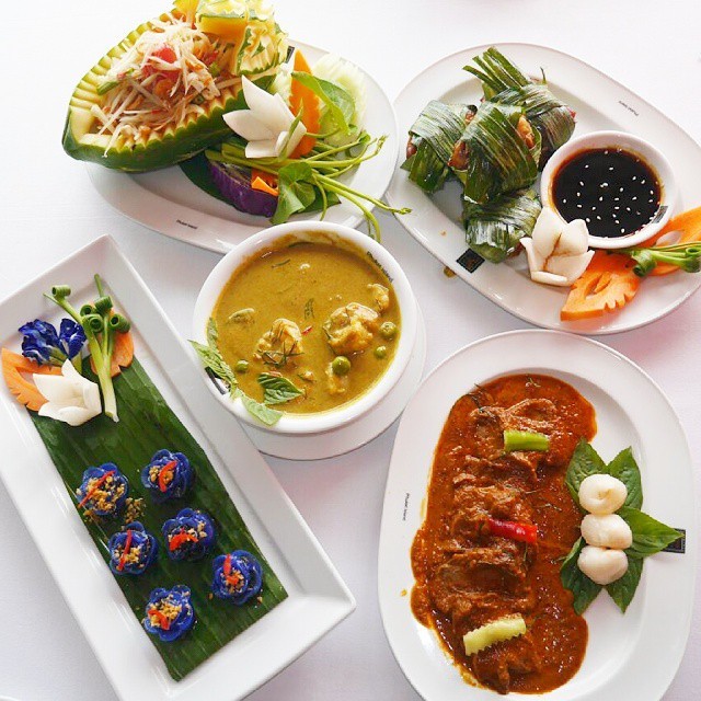タイ・プーケットでおすすめの人気レストラン「バーンリムパ」へ大潜入！極上宮廷料理が楽しめる魅惑の空間
