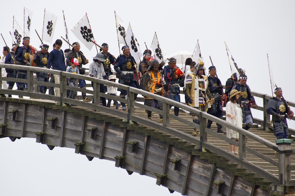 山口県岩国・錦帯橋の魅力に迫る！不思議な橋の歴史と技術に感動必至