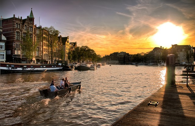 大麻も売春も合法？自由都市アムステルダムの観光ガイド