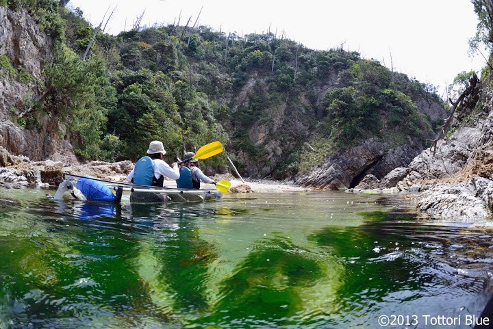 鳥取・山陰海岸ジオパーク認定”浦富海岸”でクリアカヌー体験！