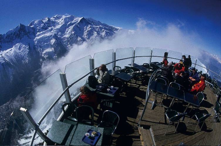 シャモニから行く観光スポット３選！アルプスの最高峰モンブランを展望台から眺めよう